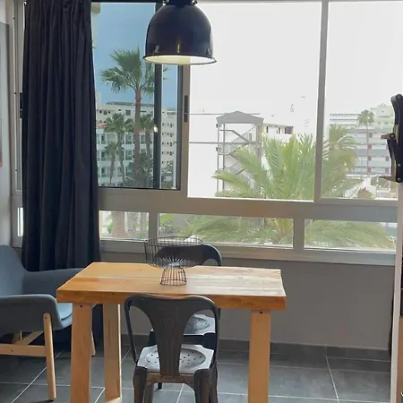 Central Near The Beach Koka Apartamento *